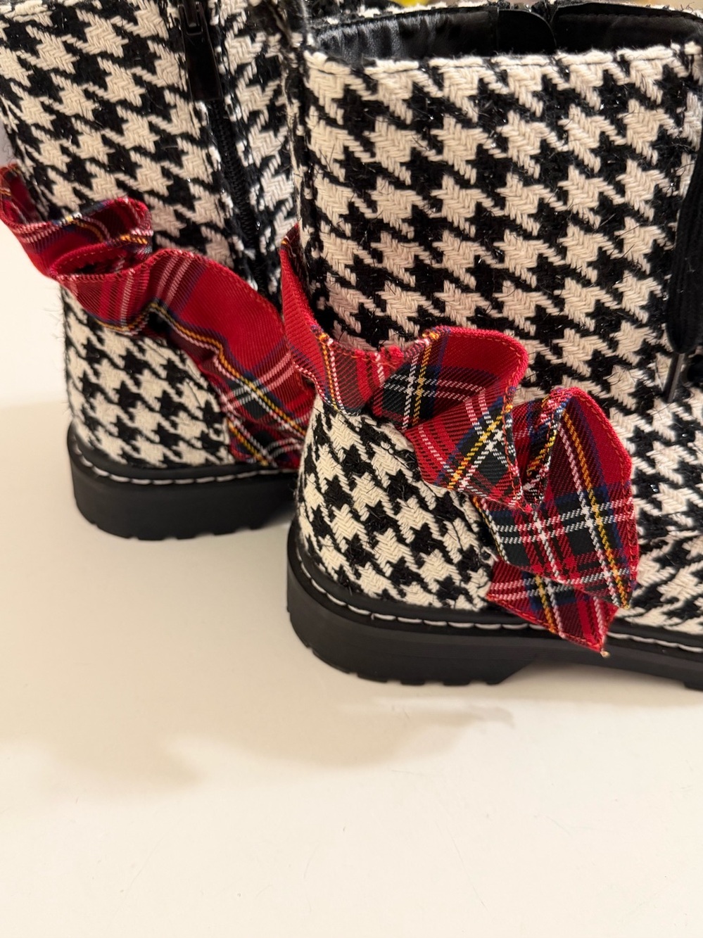 Torrid Betsey Johnson Houndstooth Combat Ruffle Boot (Sz 10 WW) - Picture 14 of 14